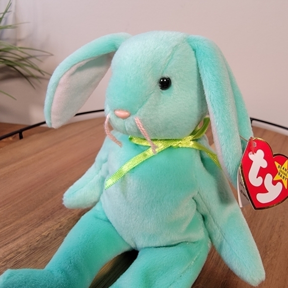 Vintage NWT Beanie Babies Hippity Green Bunny Plush 1996 P.V.C. Pellets 6-1-96 - Picture 2 of 16